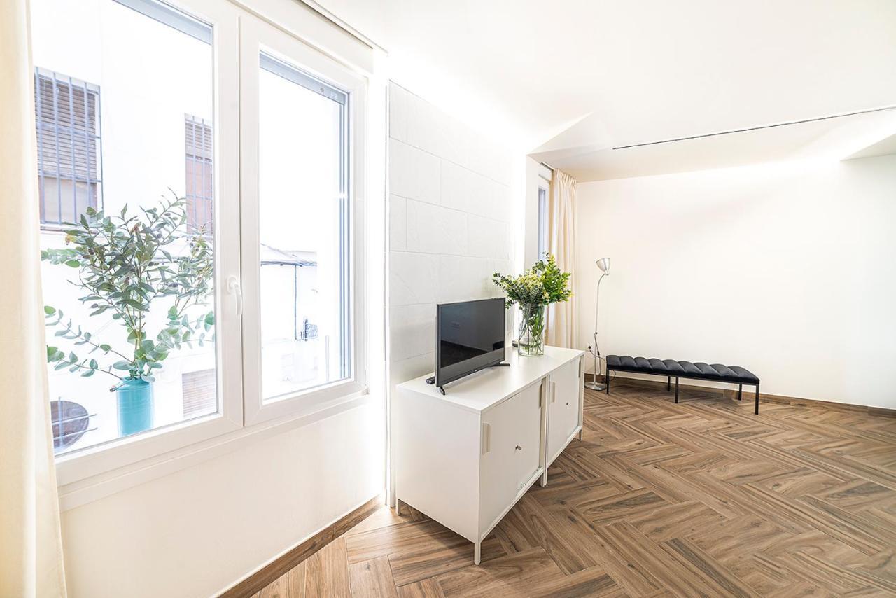 Magdalena Plaza Apartment Seville Ngoại thất bức ảnh